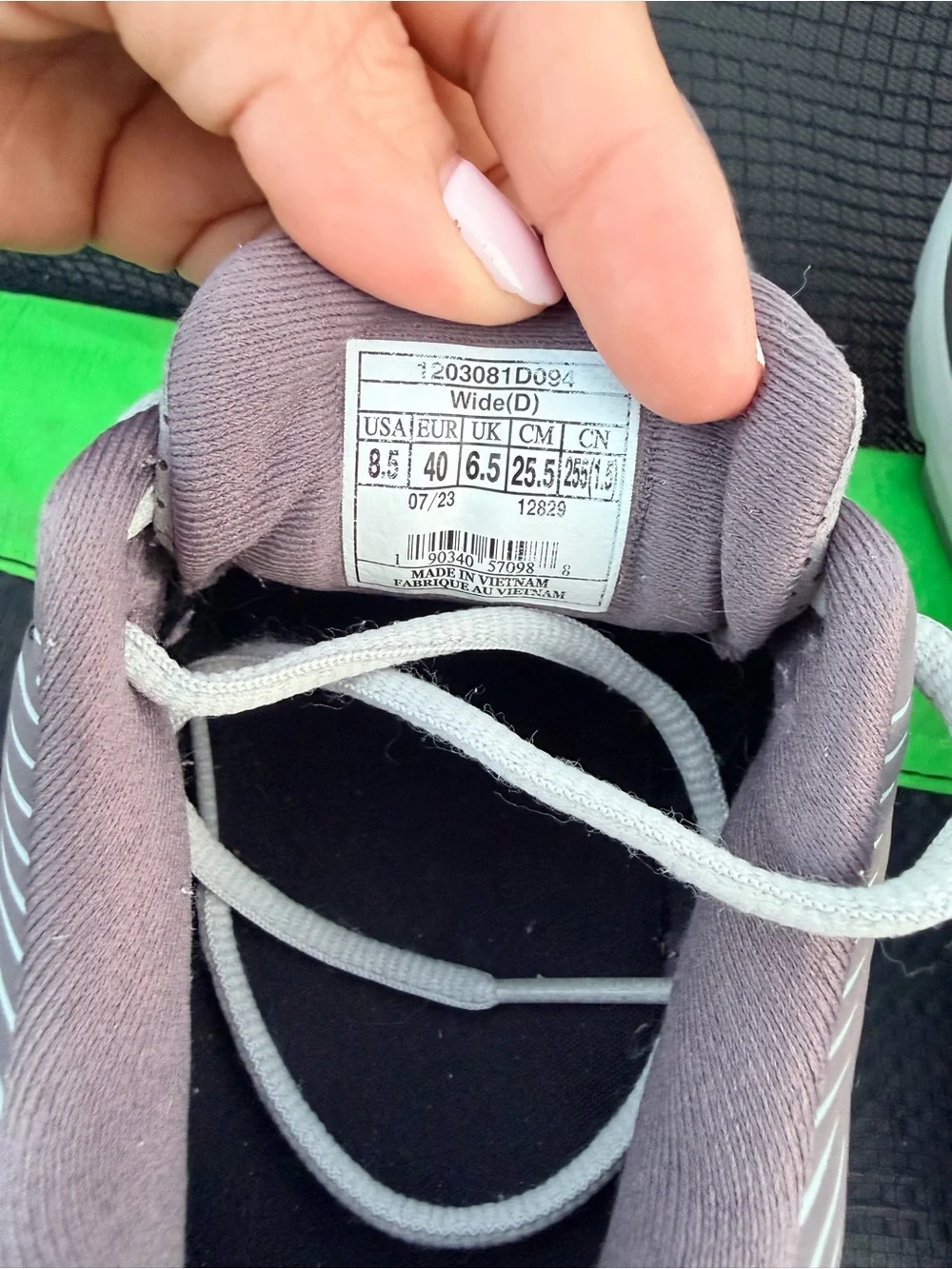 Brooks Addiction Walker Gray Running Shoes Sneakers Sz 8.5 Womens